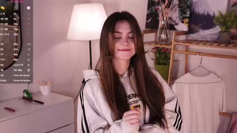 May online show from April 15, 3:32 am