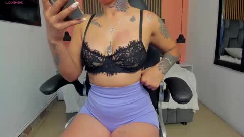 Georgina online show from September 27, 2:20 am