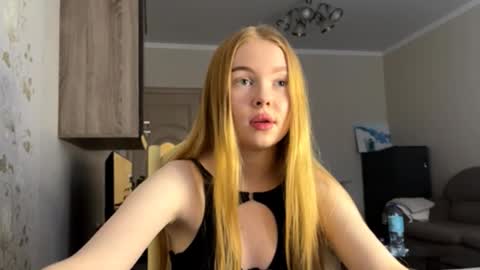 Amelia online show from October 26, 12:06 pm