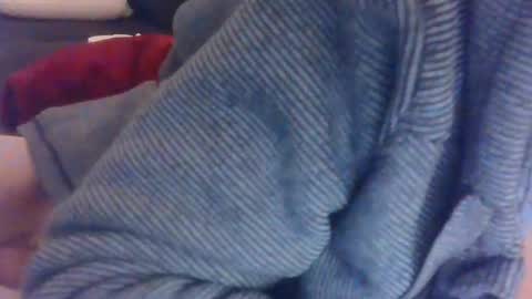 Snapshot of german33bi chatting on December 12, 1:21 am German33FFM1 online show from December 12, 1:21 am