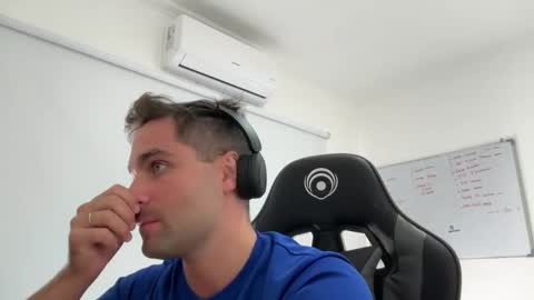 german_pecol online show from February 18, 1:44 pm