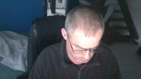 Snapshot of geronemo62 chatting on October 15, 4:52 pm geronemo62 online show from October 15, 4:52 pm