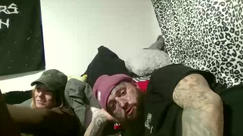 getoffmyshit1414 online show from March 2, 1:18 pm