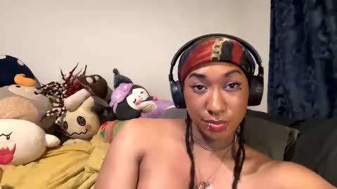 ghastgirlt_t online show from January 17, 11:57 pm