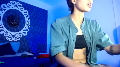 Your Girl  online show from December 22, 7:20 pm