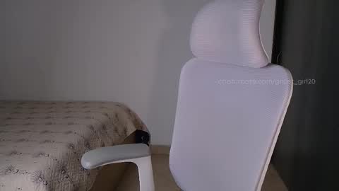 Im Jenn Next stream Monday - start -5 GMT online show from December 19, 3:57 am