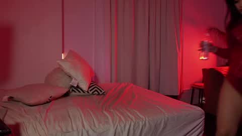 Suki Babyy online show from April 11, 6:40 am