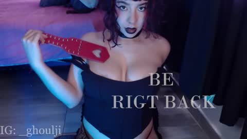 Annie   Im going to be offline from 29nov to 3dec online show from June 14, 7:10 am