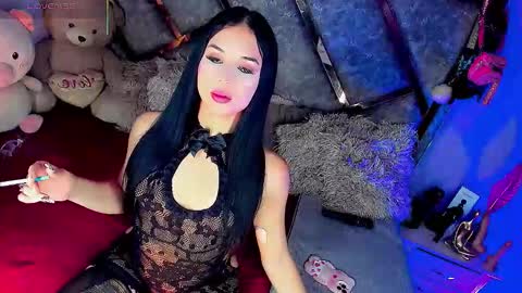 Gia Ferrara online show from January 14, 6:43 am