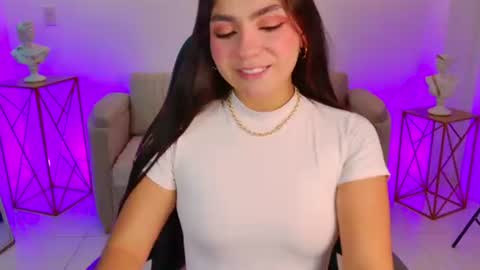 Gia capri online show from July 14, 3:11 am
