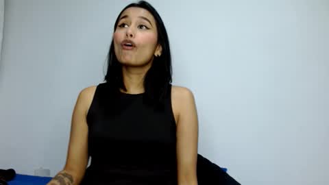 Gia Lee online show from October 6, 2:40 am