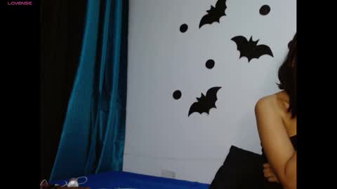 Gia Lee online show from November 3, 3:07 am