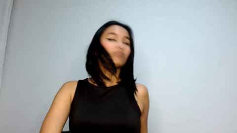 Gia Lee online show from October 13, 3:19 am