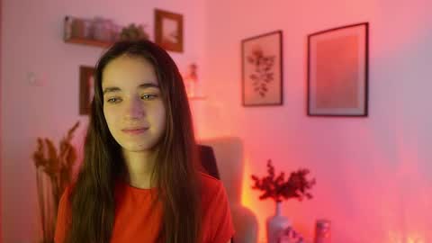Snapshot of gia_paige18 chatting on September 15, 8:38 am Gia Paige18 online show from September 15, 8:38 am