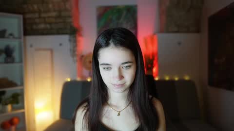 Snapshot of gia_paige18 chatting on February 24, 7:55 am Gia Paige18 online show from February 24, 7:55 am