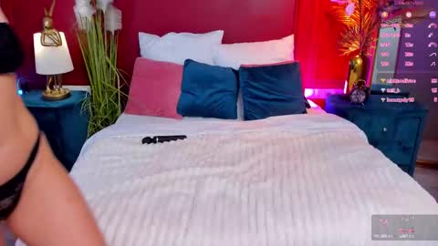 Gia online show from October 4, 12:25 pm