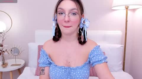 Gia online show from March 4, 11:19 am