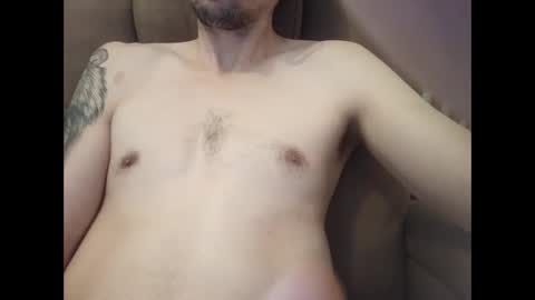 giantdick4u1991 online show from October 3, 3:53 pm