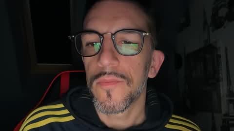 Gigi online show from November 29, 8:00 am