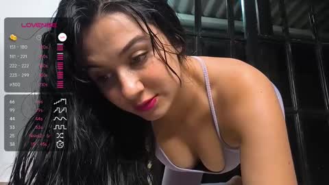 Gigi online show from December 5, 12:47 am