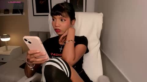 GIGI online show from October 16, 5:07 am