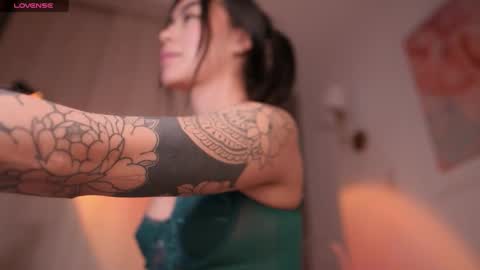 GIGI online show from October 9, 10:04 pm