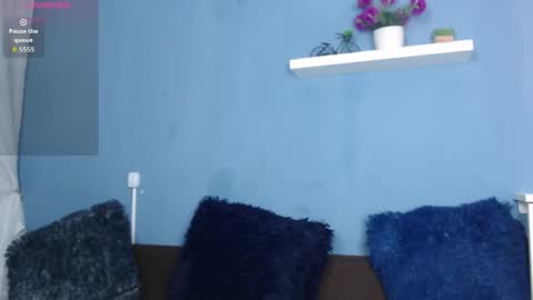 gigimle online show from June 9, 2:28 pm
