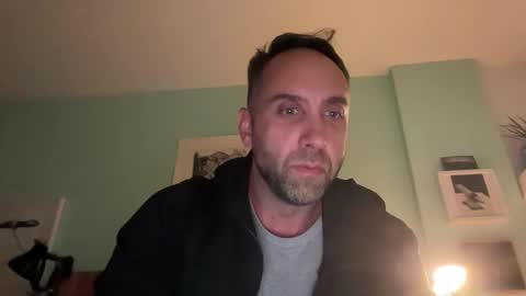 gilber10101 online show from October 17, 1:09 am