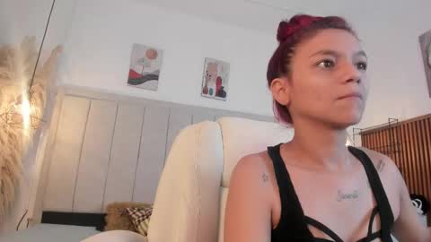 Gimena online show from February 14, 11:57 am