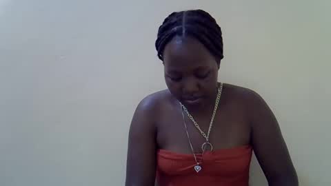 Adiliah online show from January 18, 8:40 pm