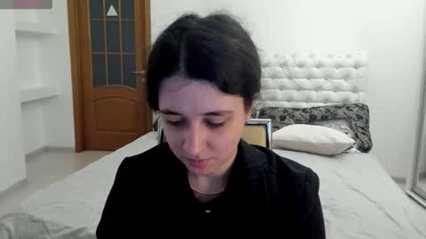 Kate online show from November 19, 9:52 am