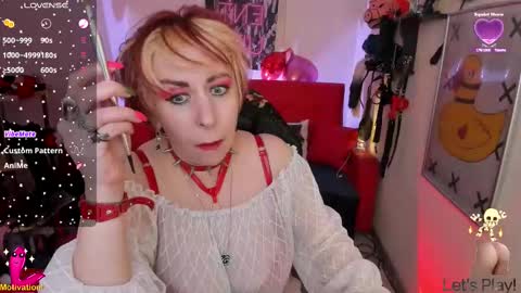 Snapshot of ginamiracle chatting on March 6, 11:53 pm Gina Moor online show from March 6, 11:53 pm