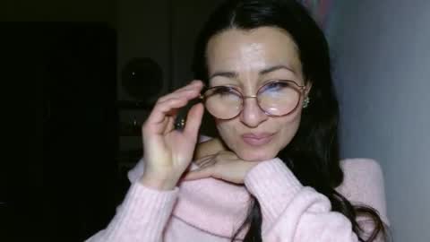 GinaONeon online show from January 20, 11:10 pm