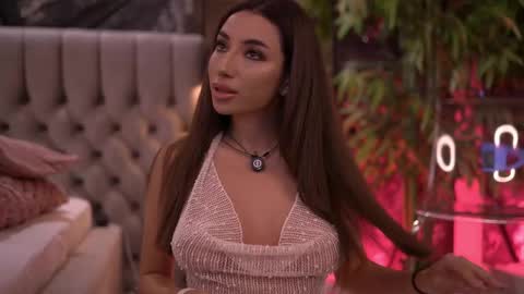 Gina online show from June 9, 8:19 pm
