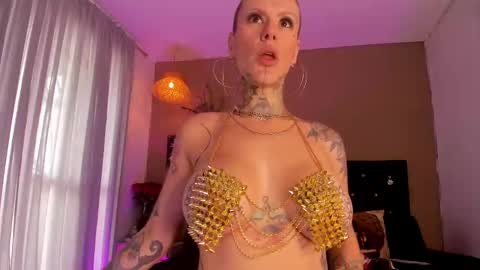 Ginebra online show from September 10, 3:02 pm