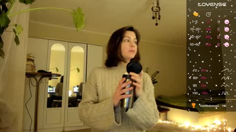 Snapshot of gingerbread__house chatting on December 11, 8:07 pm Vasilisa online show from December 11, 8:07 pm