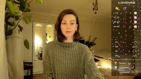 Snapshot of gingerbread__house chatting on December 22, 8:25 pm Vasilisa online show from December 22, 8:25 pm