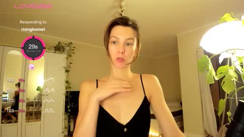 Snapshot of gingerbread__house chatting on September 10, 6:20 pm Vasilisa online show from September 10, 6:20 pm