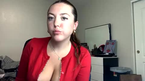 Snapshot of gingerfox777 chatting on December 2, 3:19 am gingerfox777 online show from December 2, 3:19 am