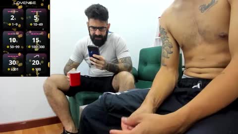 gio_lorenz online show from October 12, 1:04 pm