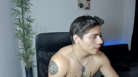 GioRusso online show from December 29, 1:24 am