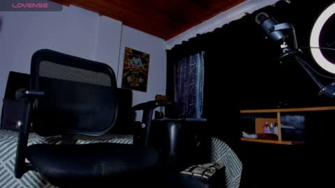 GIOMAR REYES online show from July 24, 8:39 pm