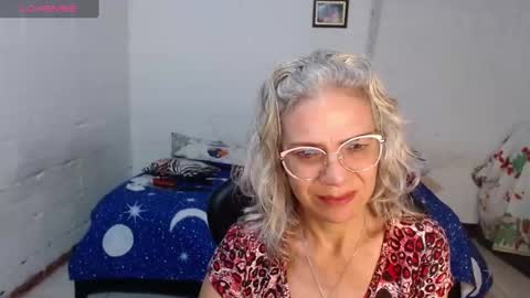 Mary online show from December 11, 8:15 am