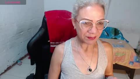Mary online show from December 27, 8:39 pm