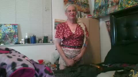 giovanna132008 online show from November 18, 9:12 am