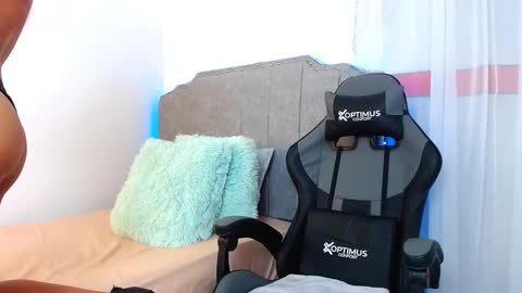  Giovanna  online show from January 26, 11:39 pm