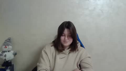 girl_leya online show from December 14, 11:23 pm