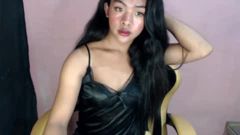queen ronna online show from January 6, 6:20 pm