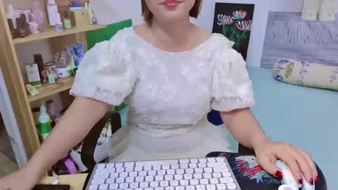 girlhanoi online show from September 26, 9:17 am