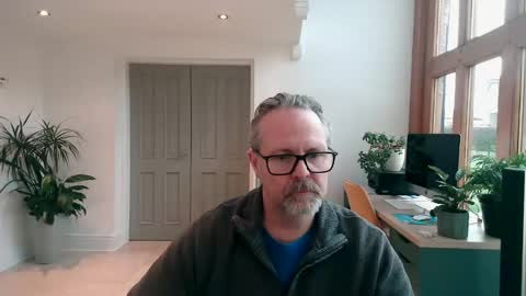 girlsandbikes online show from December 12, 12:12 pm